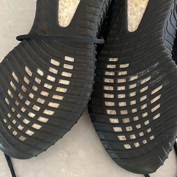 Yeezy black sneakers SOLD - Picture 2 of 6
